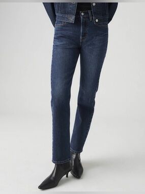 Levi’s 501 Originals denim  26 x 32 medium dark wash